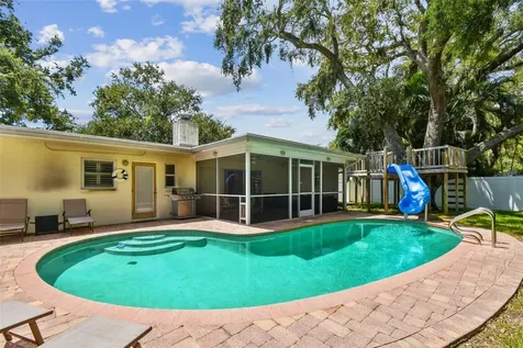 12801 Kimberly Oaks Circle Largo FL 33774