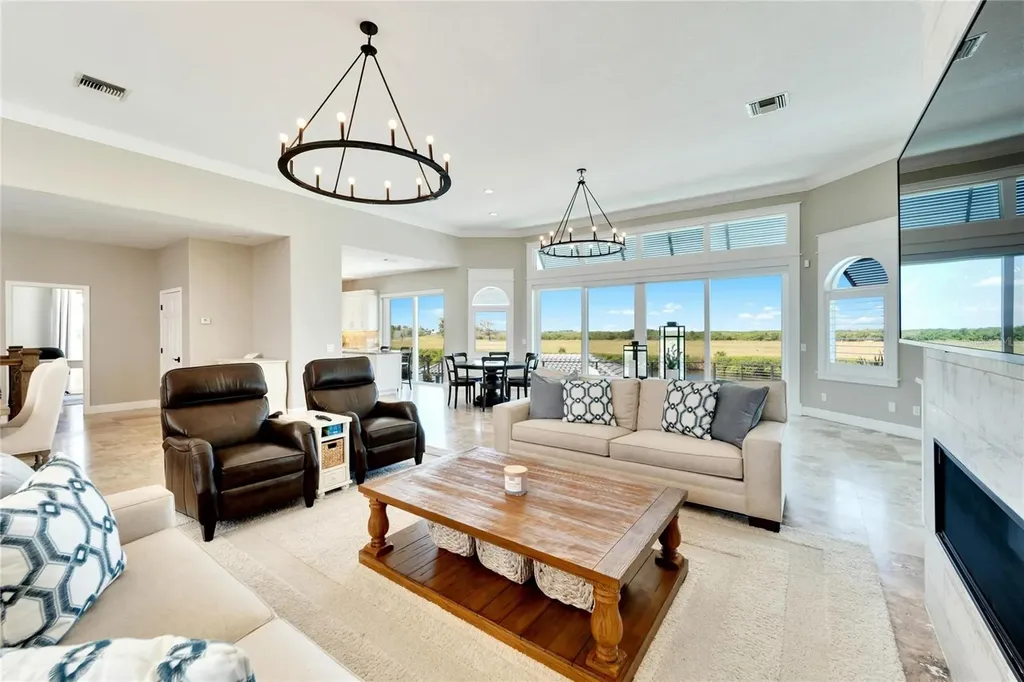 1024 Sonata Lane Apollo Beach FL 33572