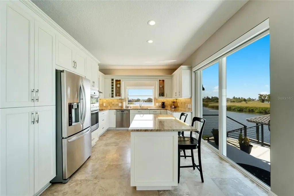 1024 Sonata Lane Apollo Beach FL 33572