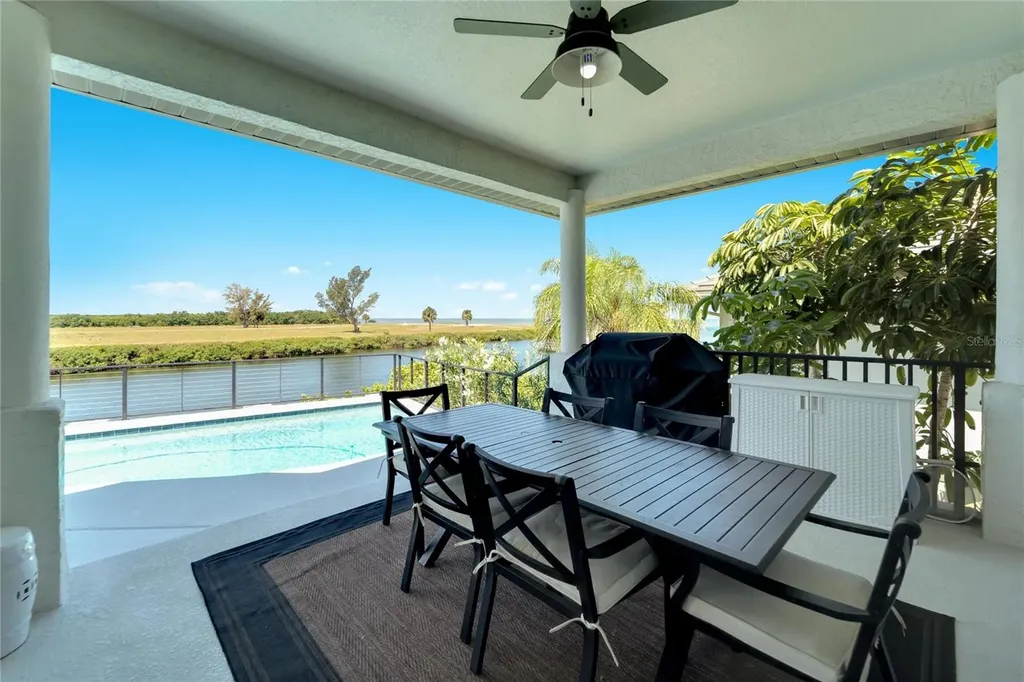 1024 Sonata Lane Apollo Beach FL 33572