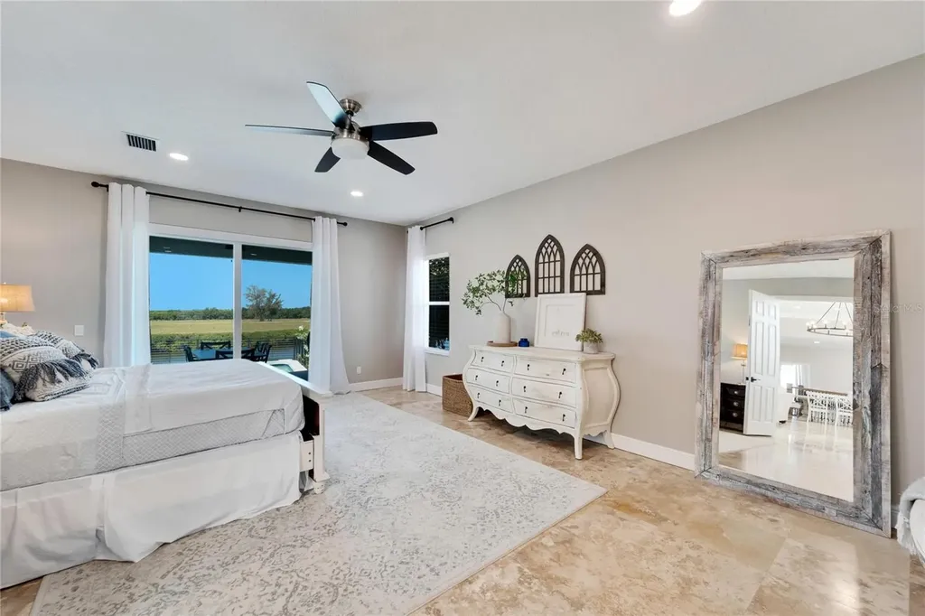 1024 Sonata Lane Apollo Beach FL 33572