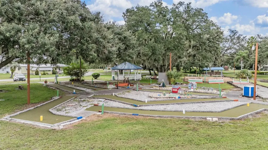 36934 Beth Avenue Zephyrhills FL 33542