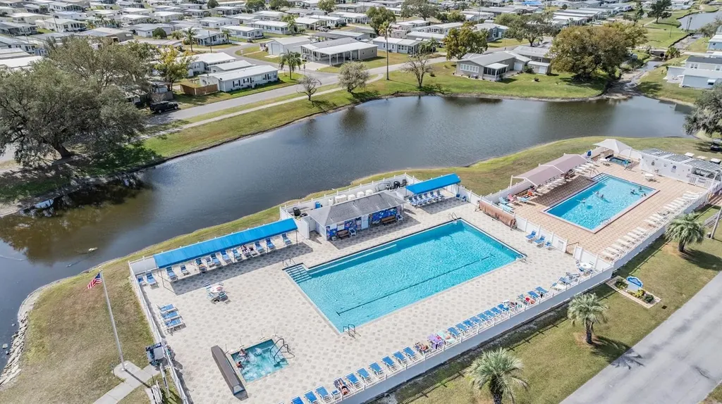 36934 Beth Avenue Zephyrhills FL 33542