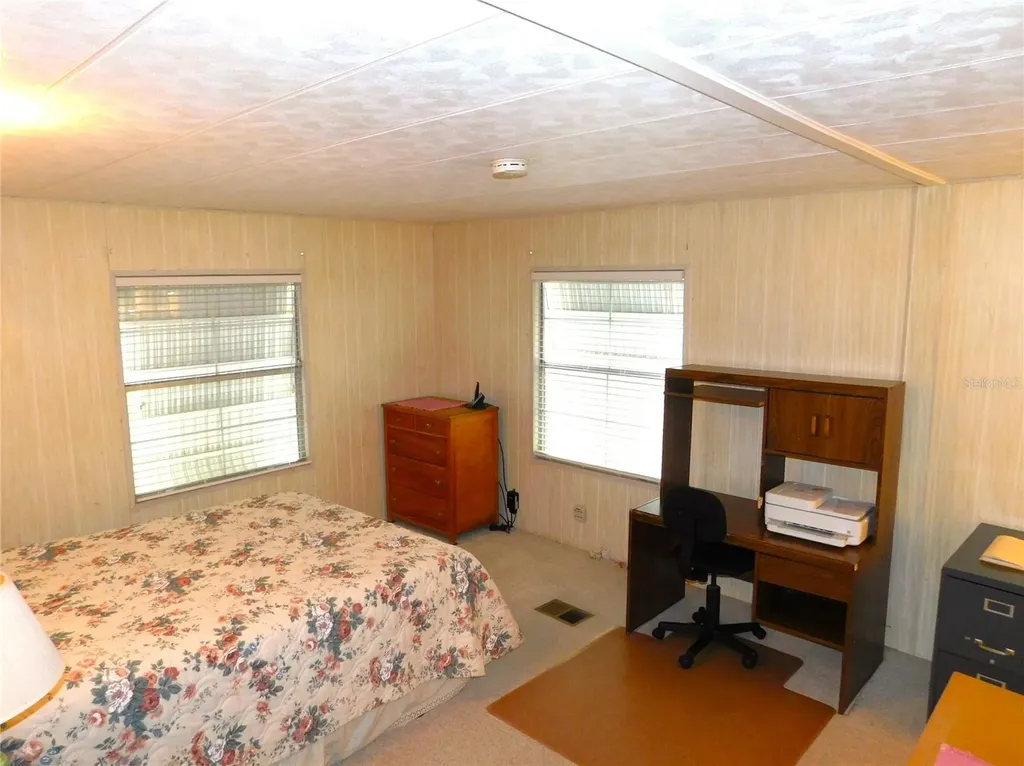 36934 Beth Avenue Zephyrhills FL 33542