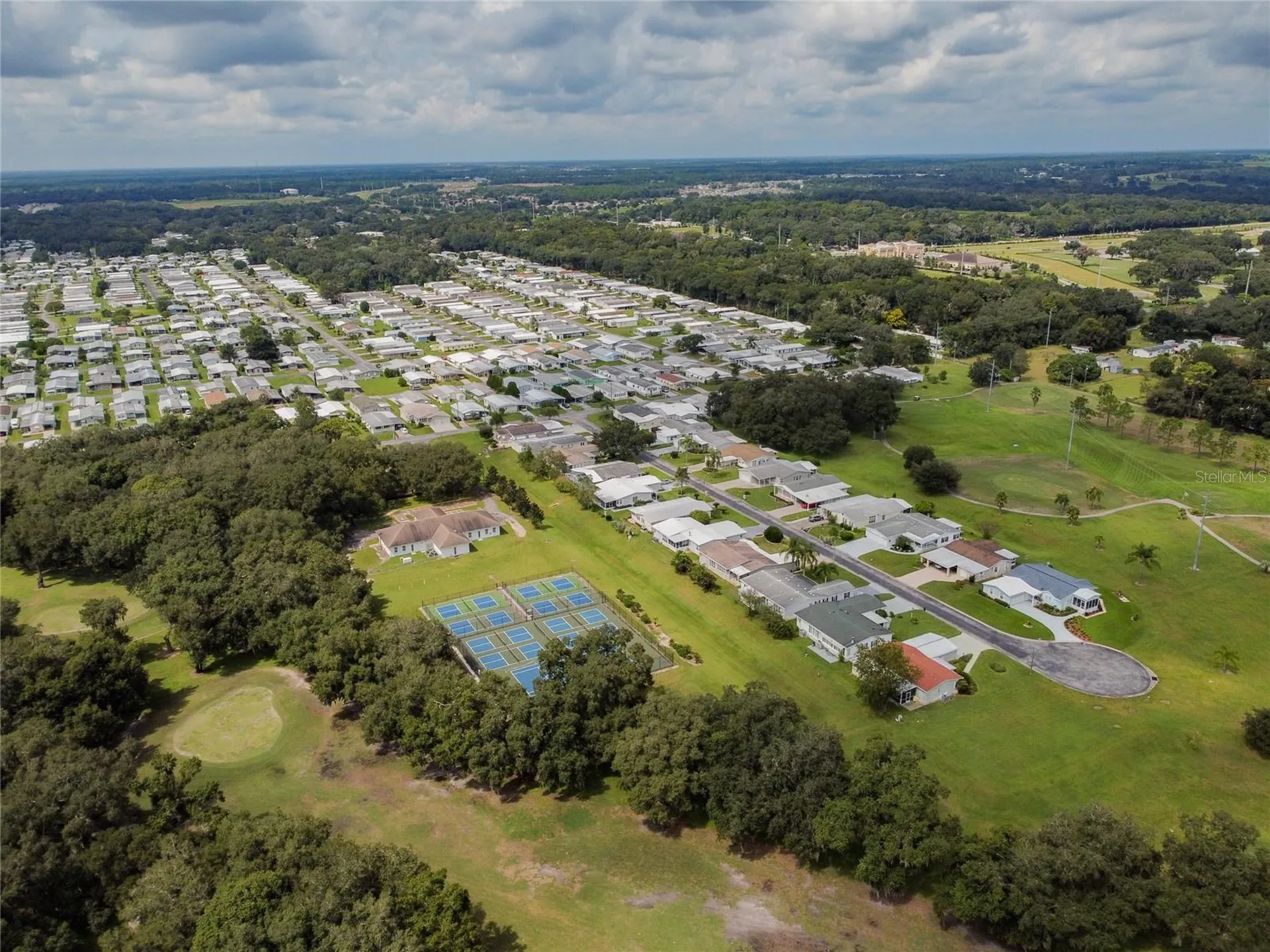 36934 Beth Avenue Zephyrhills FL 33542