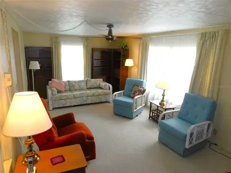 36934 Beth Avenue Zephyrhills FL 33542