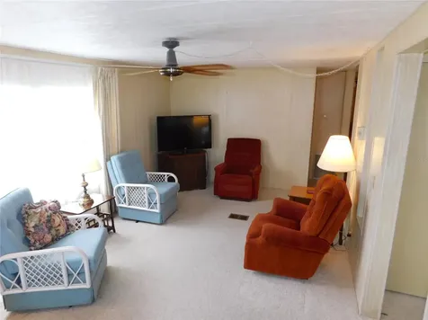 36934 Beth Avenue Zephyrhills FL 33542