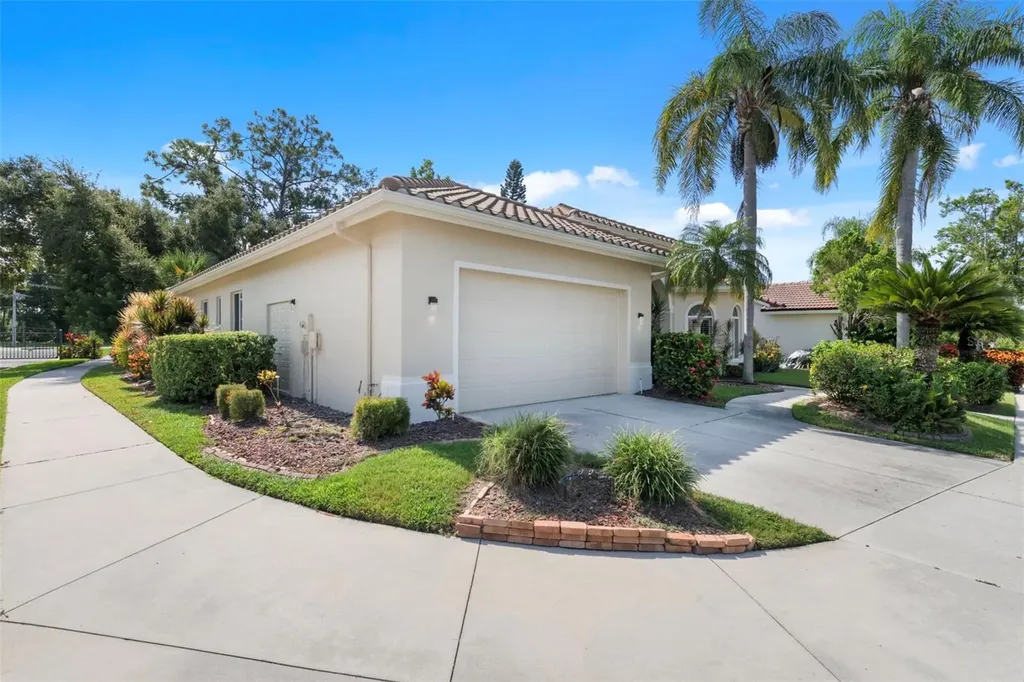8809 Havenridge Drive Sarasota FL 34238