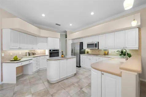8809 Havenridge Drive Sarasota FL 34238