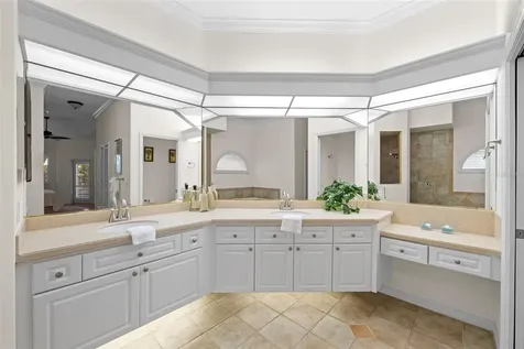 8809 Havenridge Drive Sarasota FL 34238