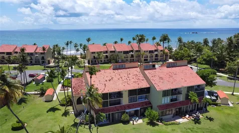 120 Beach Village Humacao PR 00791