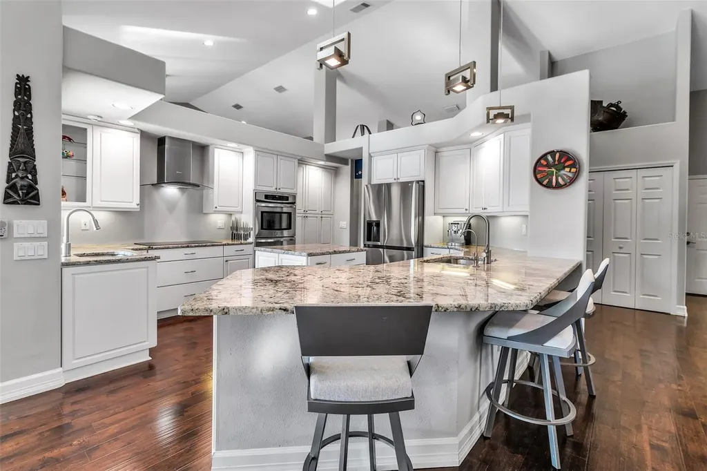 8455 Woodbriar Drive Sarasota FL 34238