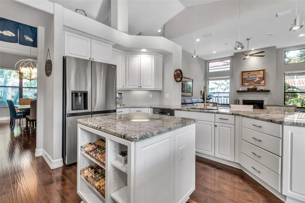 8455 Woodbriar Drive Sarasota FL 34238
