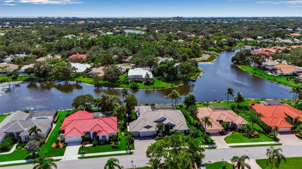 8455 Woodbriar Drive Sarasota FL 34238