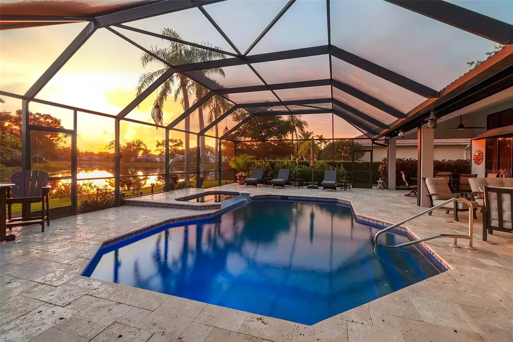 8455 Woodbriar Drive Sarasota FL 34238