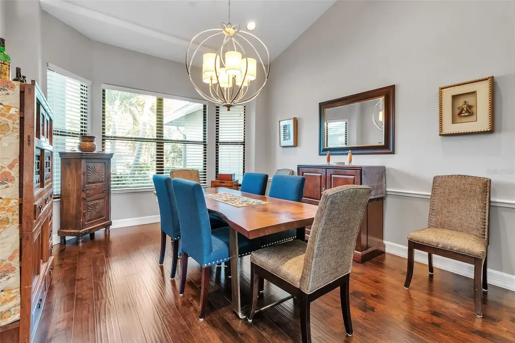 8455 Woodbriar Drive Sarasota FL 34238