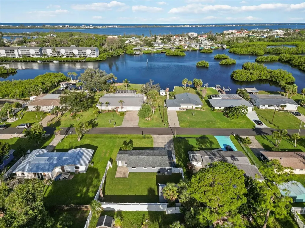 1255 S Maryknoll Road Englewood FL 34223