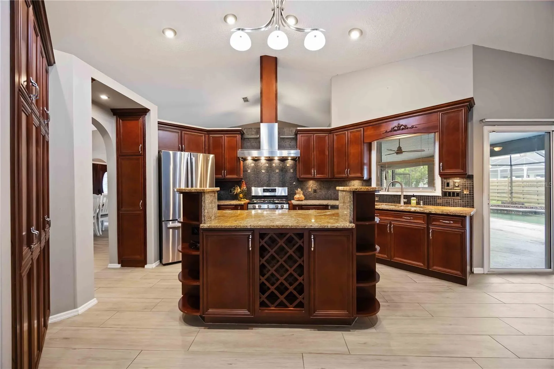 4518 Dover Street Circle E Bradenton FL 34203