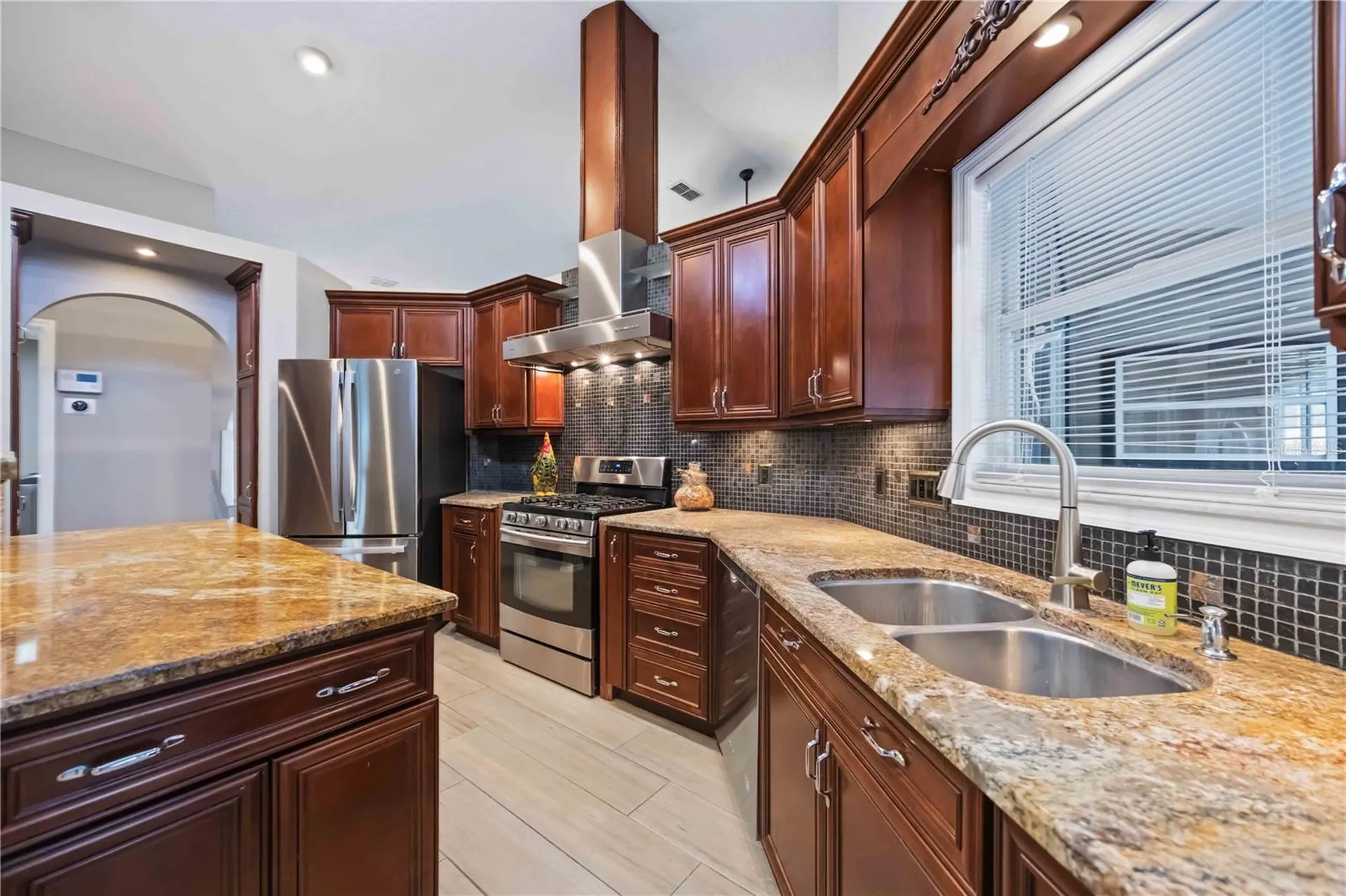 4518 Dover Street Circle E Bradenton FL 34203