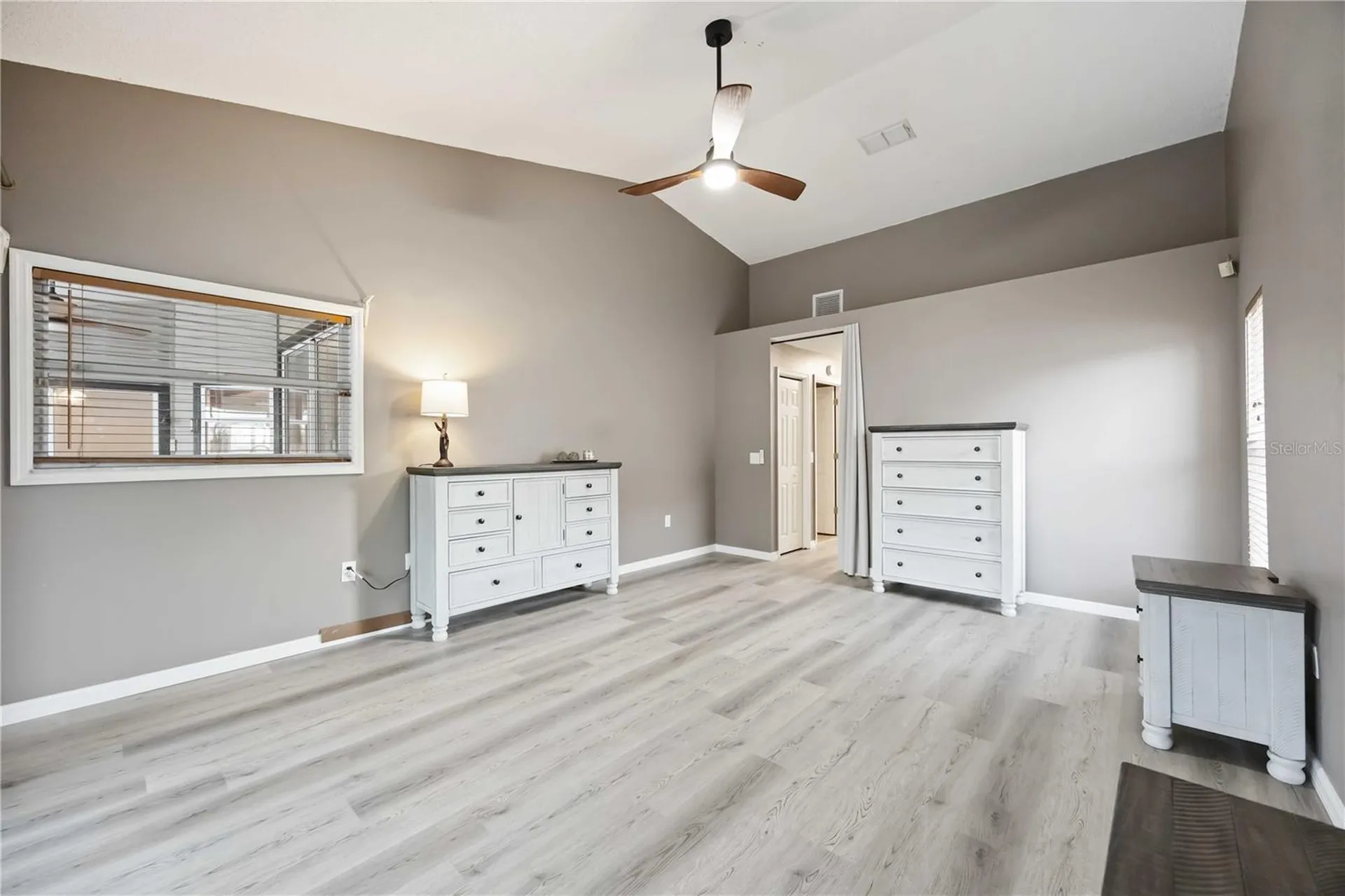 4518 Dover Street Circle E Bradenton FL 34203