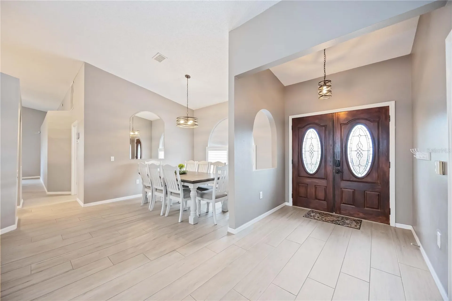 4518 Dover Street Circle E Bradenton FL 34203