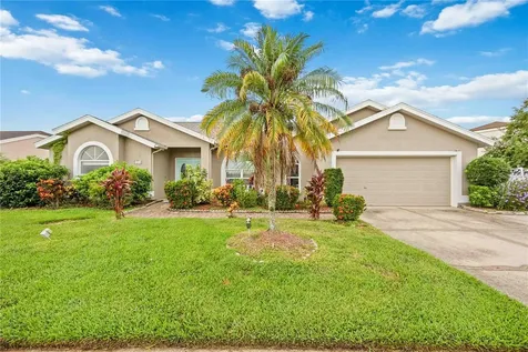 4518 Dover Street Circle E Bradenton FL 34203