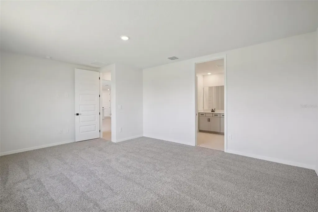 1754 Draughton Place Zephyrhills FL 33541