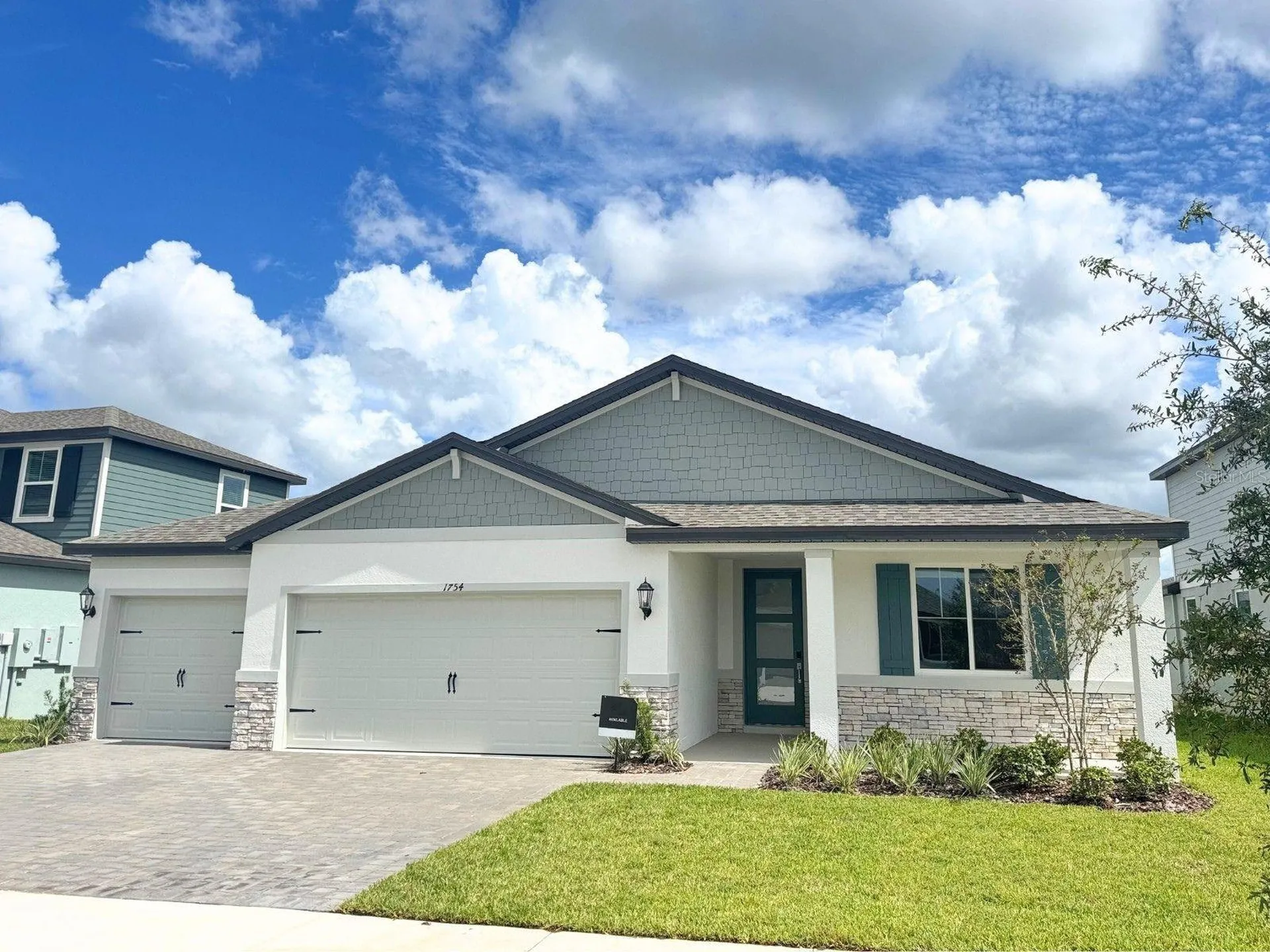 1754 Draughton Place Zephyrhills FL 33541