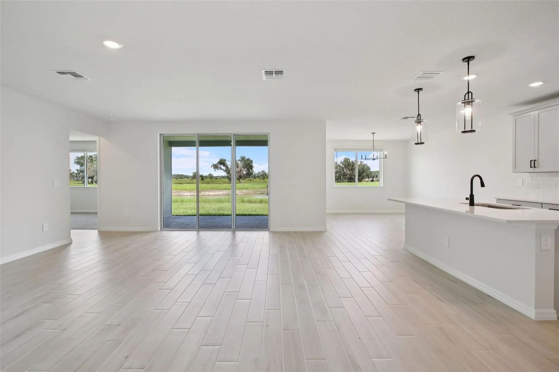 1754 Draughton Place Zephyrhills FL 33541