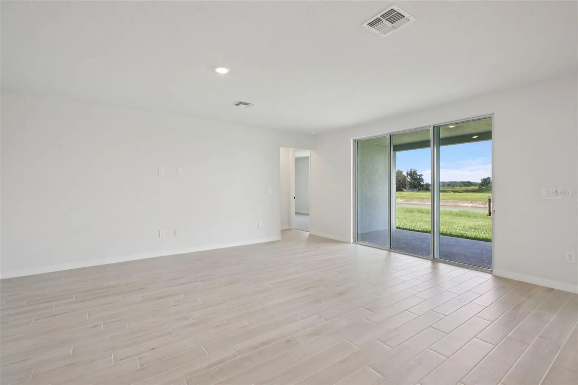 1754 Draughton Place Zephyrhills FL 33541