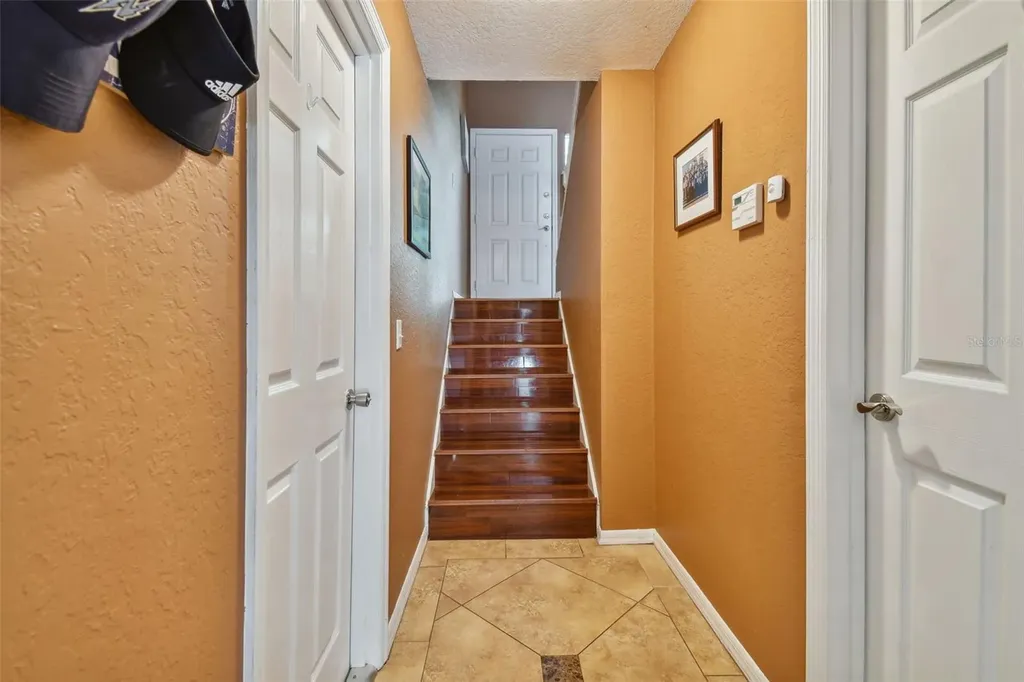 5854 Red Cedar Lane Tampa FL 33625