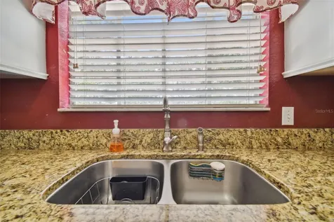 5854 Red Cedar Lane Tampa FL 33625
