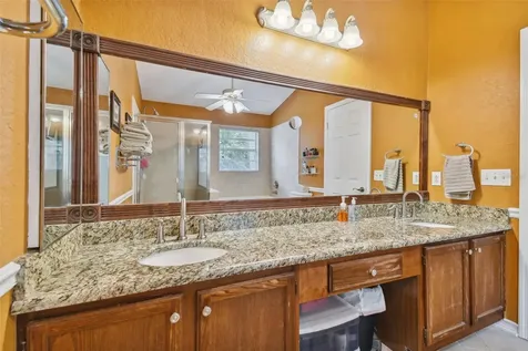 5854 Red Cedar Lane Tampa FL 33625