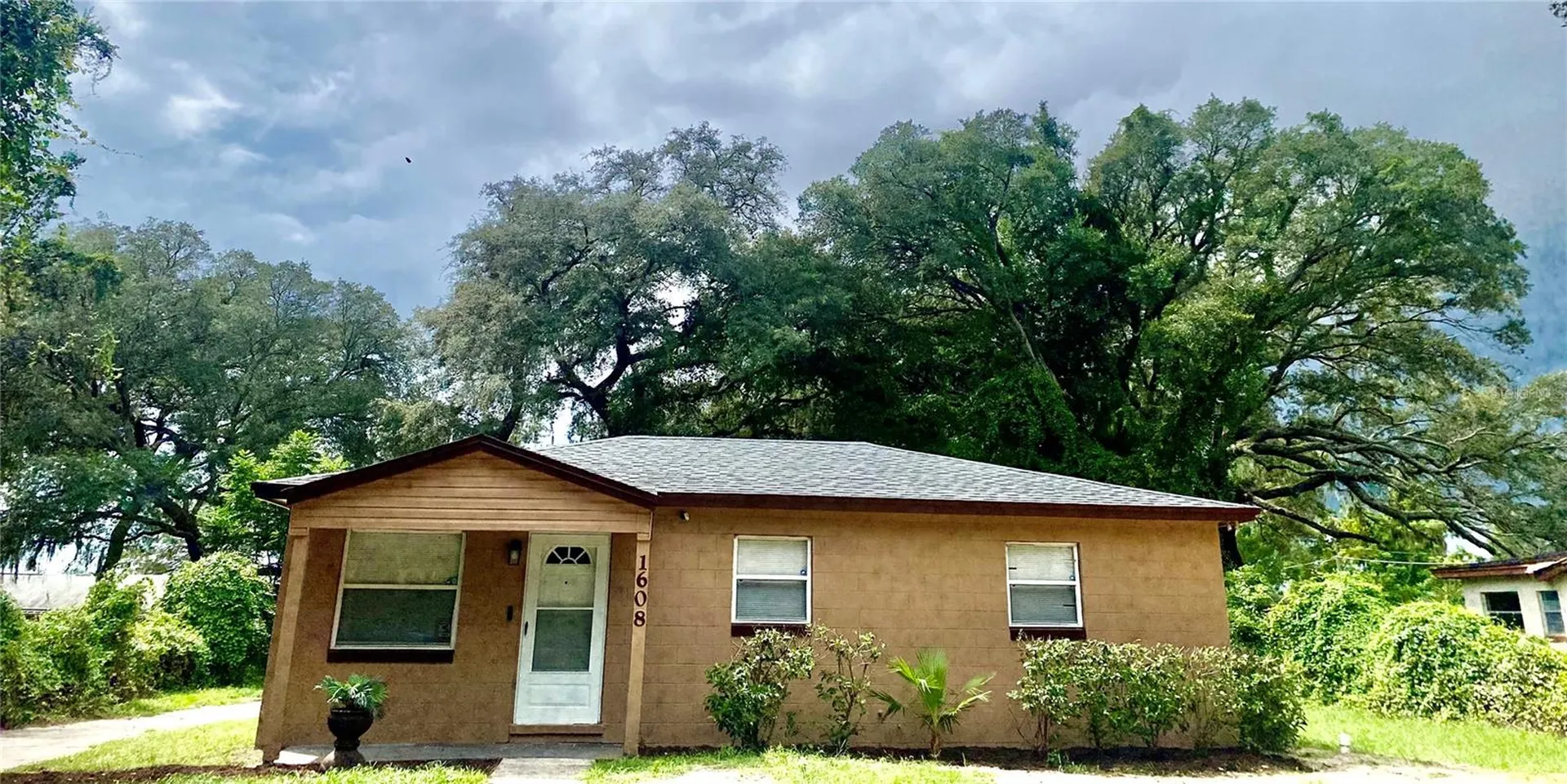 1608 Long Lane Apopka FL 32703