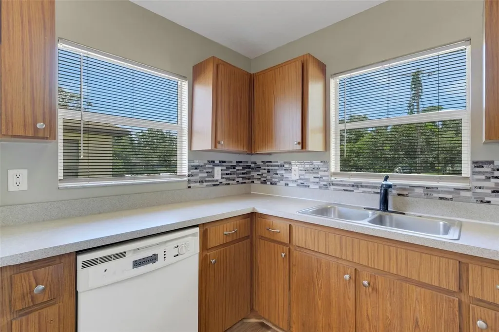 3100 W Reynolds Street Plant City FL 33563