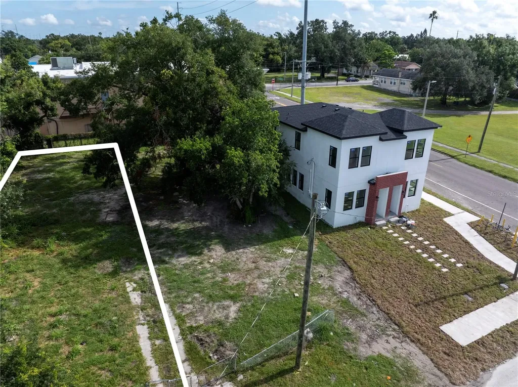 2512 E 15th Avenue Tampa FL 33605