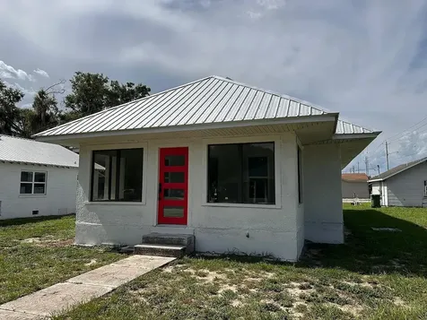 107 Avenue F SW Winter Haven FL 33880