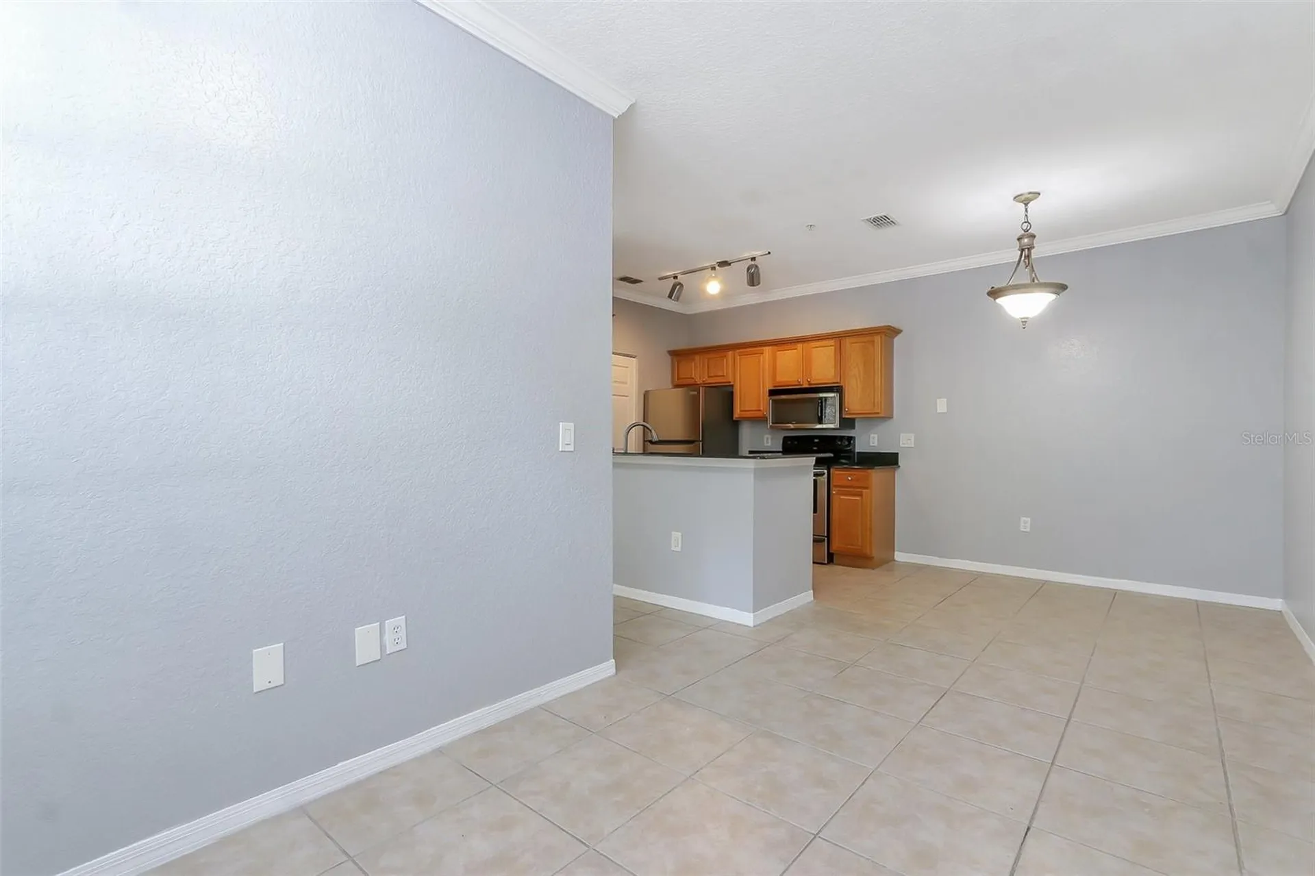 819 Grand Regency Point Altamonte Springs FL 32714