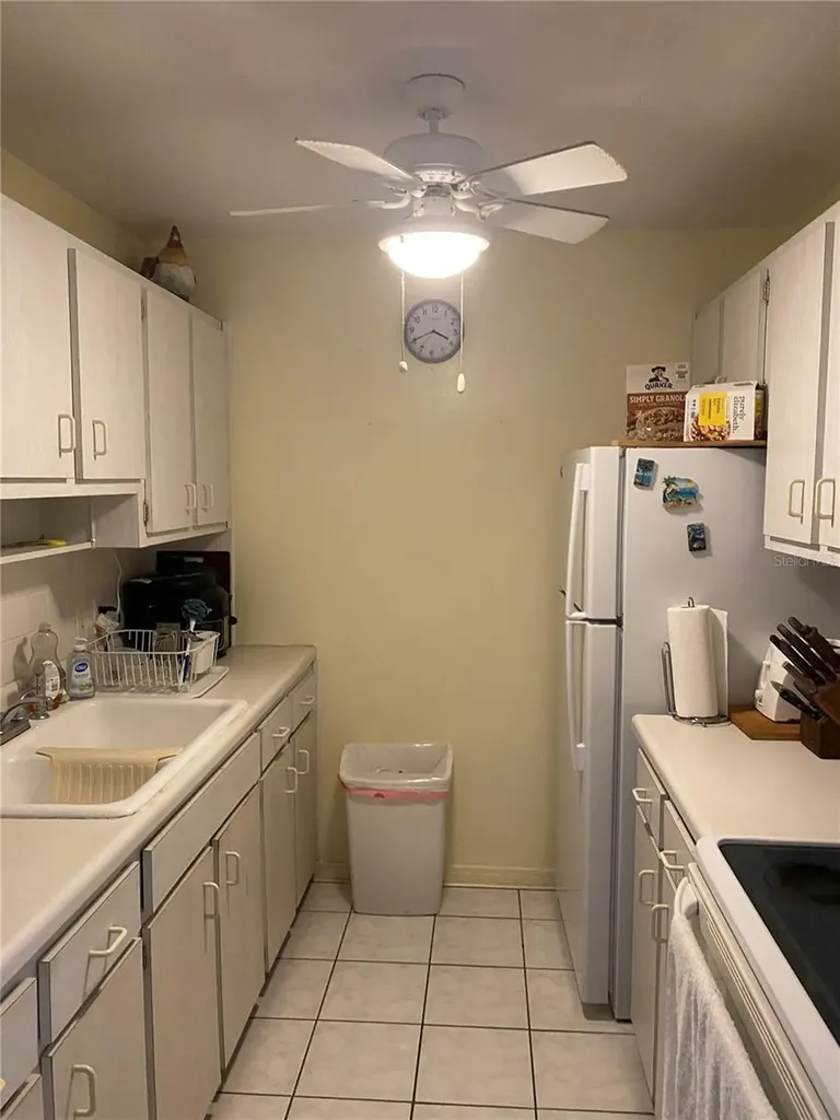 8555 112th Street Seminole FL 33772
