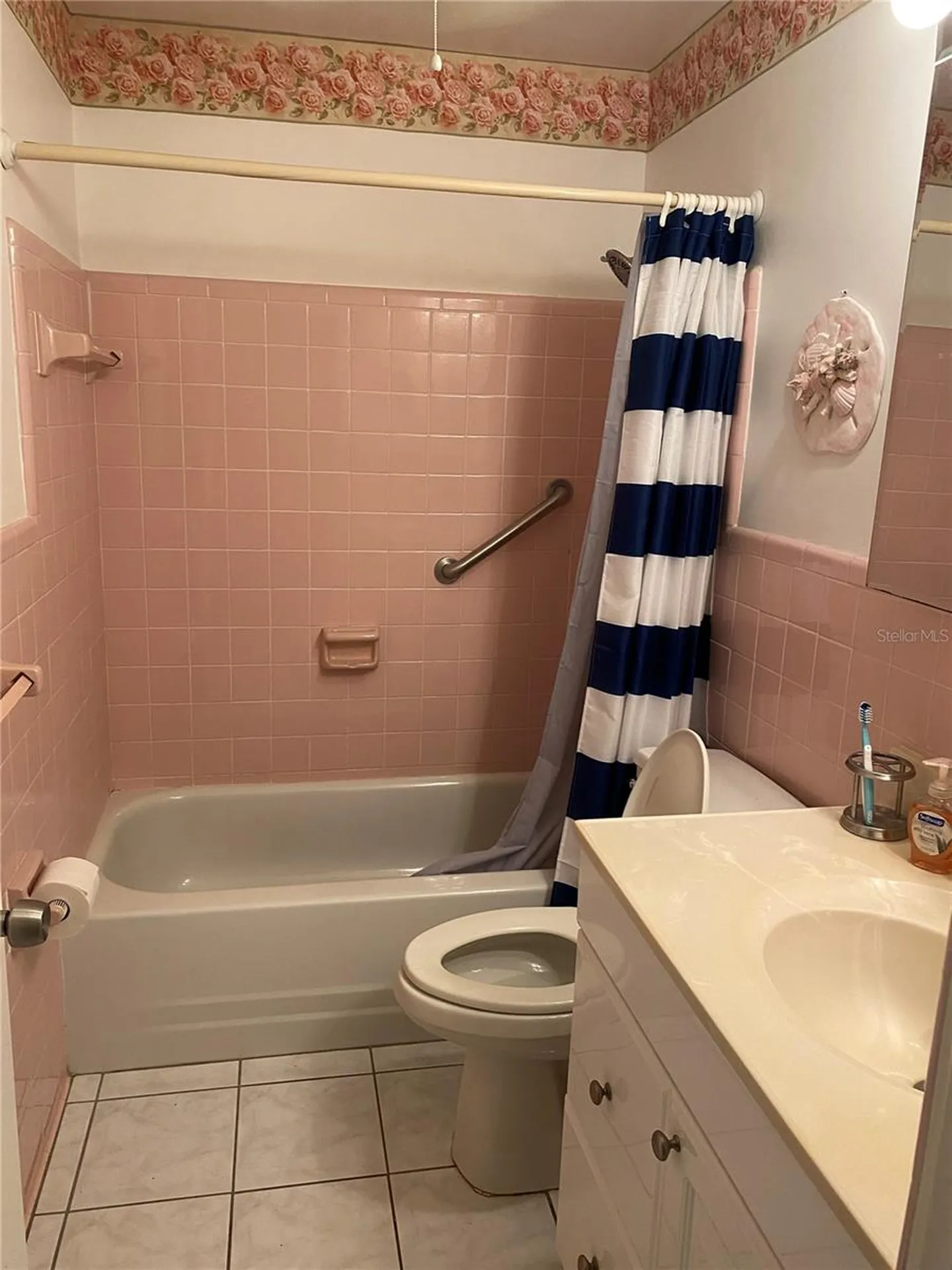 8555 112th Street Seminole FL 33772