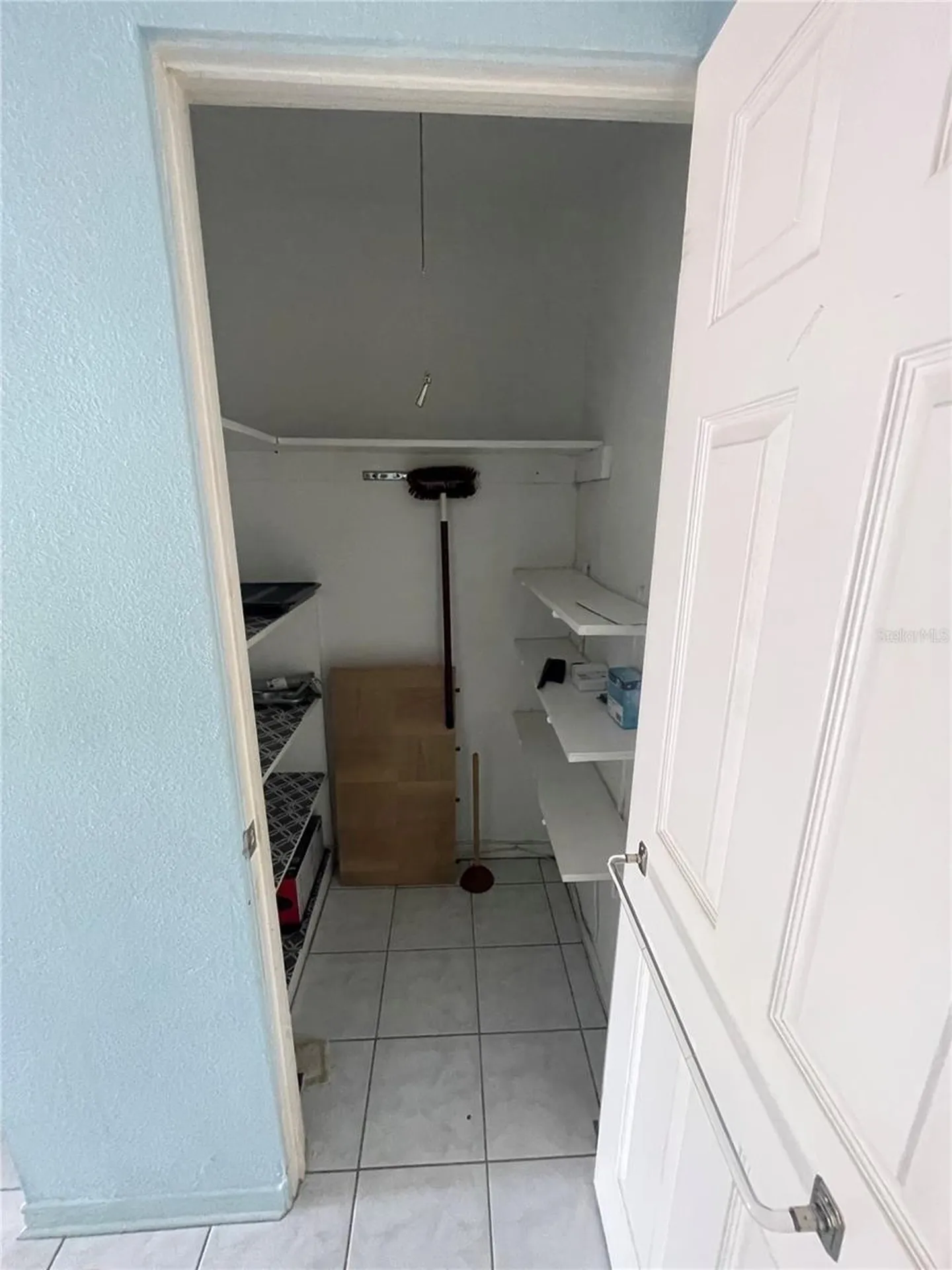 8555 112th Street Seminole FL 33772