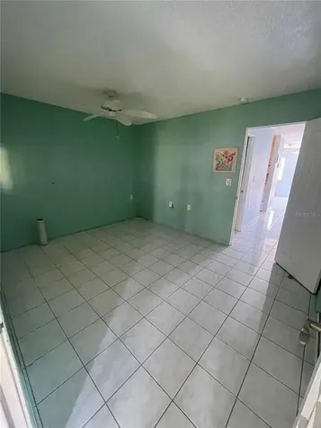 8555 112th Street Seminole FL 33772
