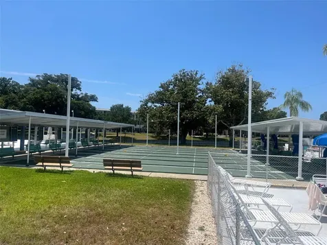 8555 112th Street Seminole FL 33772