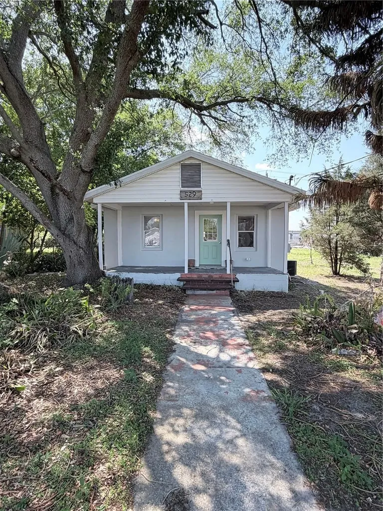 529 Mcdonald Avenue Auburndale FL 33823