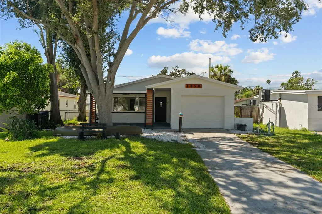 1826 Nevada Avenue NE St Petersburg FL 33703