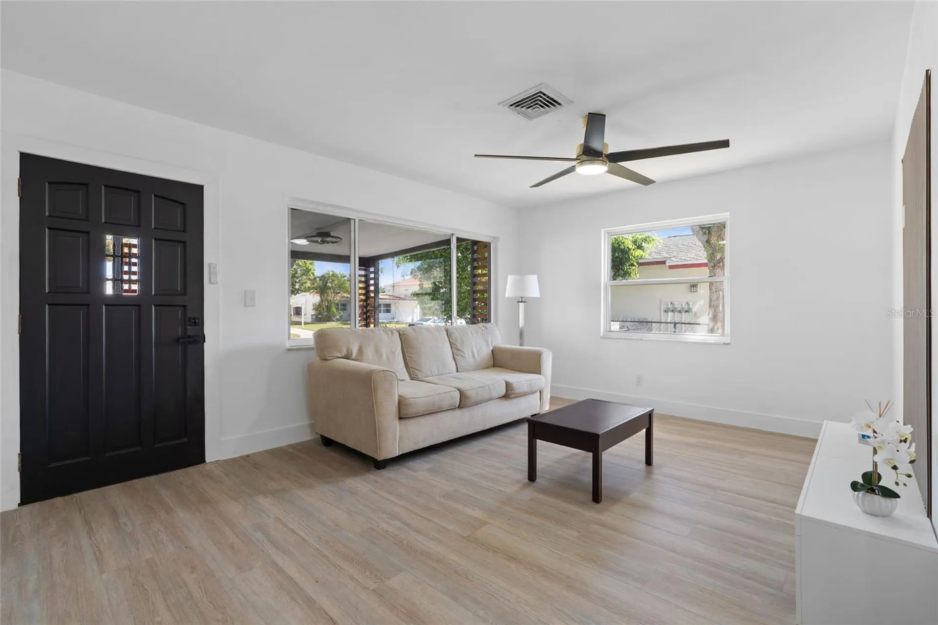 1826 Nevada Avenue NE St Petersburg FL 33703