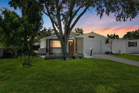 1826 Nevada Avenue NE St Petersburg FL 33703