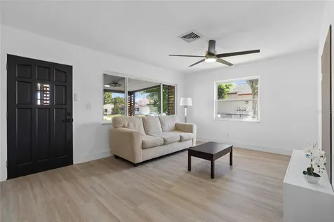 1826 Nevada Avenue NE St Petersburg FL 33703