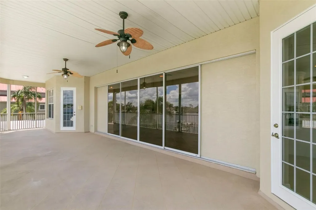 636 Bayshore Drive Tarpon Springs FL 34689