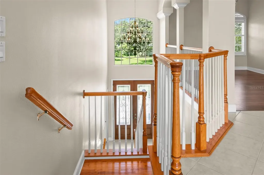 636 Bayshore Drive Tarpon Springs FL 34689
